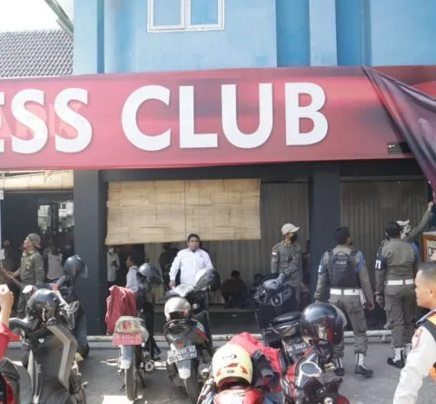 Pengawalan KPK, Pemprov Sulsel Tertibkan Gedung PWI Sulsel