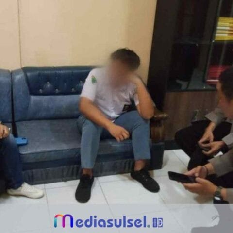 Blue White Modern News Twitter Post 2 11zon