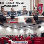 Merah dan Hijau Profesional Minimalis RestoranRumah MakanCafe Logo 11zon