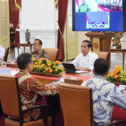 Inilah Instruksi Presiden terkait Penanganan Pengungsi Erupsi Gunung Ruang