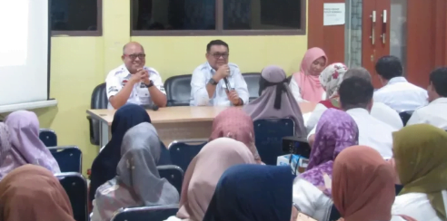 FireShot Capture 2307 Plt Kadis PPKB Makassar Pimpin Rapat Evaluasi Capaian Program KB