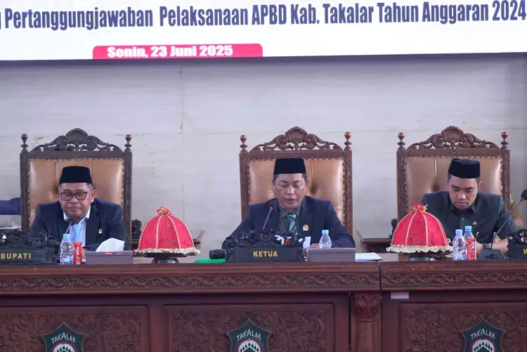 bupati takalar
