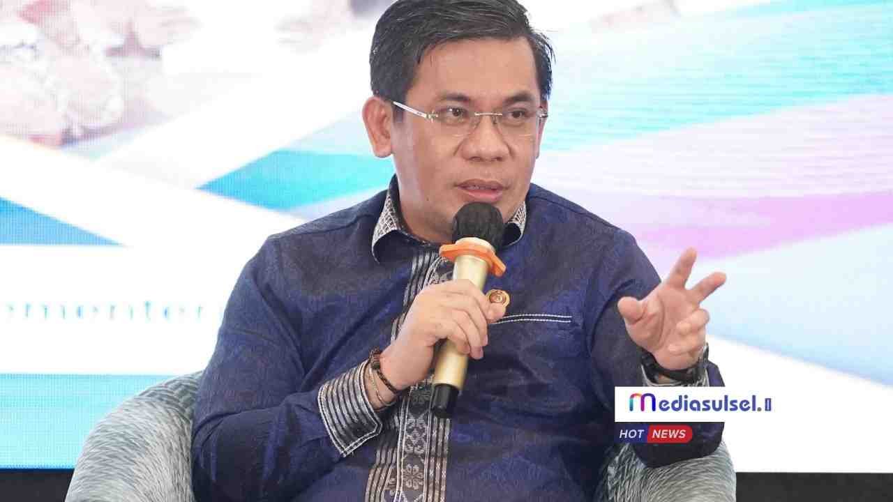 Kepala Biro Humas dan Protokol Kementerian ATR/BPN, Harison Mocodompis