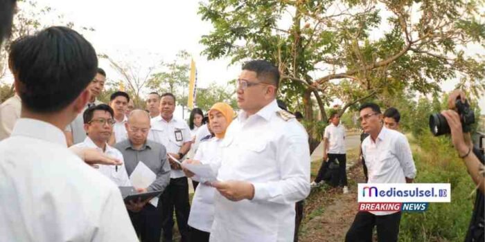 Wali Kota Makassar Munafri Arifuddin dan Wakil Wali Kota Aliyah Mustika Ilham bersama perwakilan investor CAMCE asal Tiongkok saat meninjau langsung lokasi rencana pembangunan Stadion Internasional Untia, Rabu (6/8/2025).
