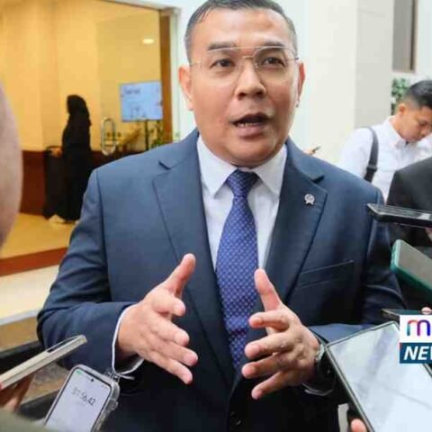 Wamen ATR/Waka BPN, Ossy Dermawan, saat memberikan pembekalan Ekspedisi Patriot Transmigrasi di Balai Kartini, Jakarta (25/8/2025).