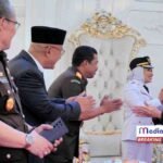 Demo Mahasiswa di DPRD Palopo Ricuh, Ruang Paripurna Hancur 1 Aliyah Mustika Ilham Hadiri Pelantikan Wali Kota Palopo, Ucapkan Selamat untuk Naili–Ome