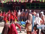 Siswa SD Negeri Maradekaya 2 antusias mengikuti lomba “Mati Matik Perkalian” dalam rangka memeriahkan HUT RI ke-80 di halaman sekolah, Jalan Veteran Utara Lorong 43, Makassar.
