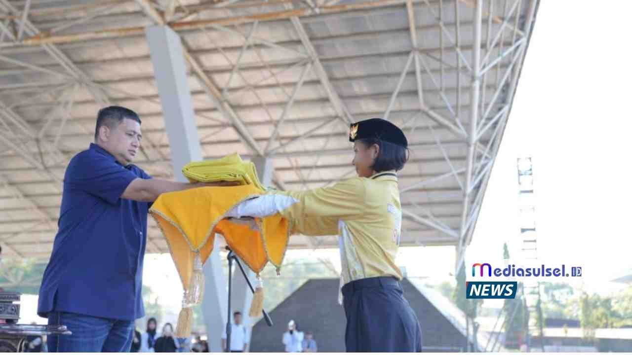 Wali Kota Makassar Munafri Arifuddin memimpin gladi bersih HUT ke-80 RI di Lapangan Karebosi, Jumat (15/8/2025) pagi.