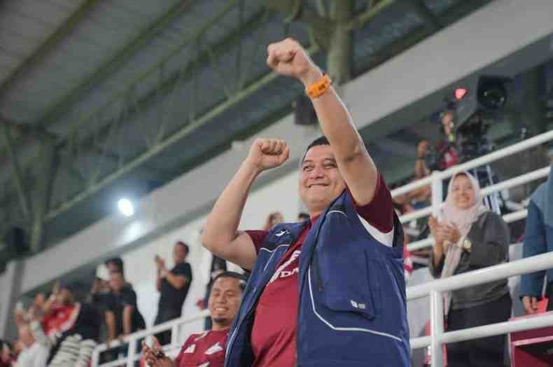 Wali Kota Makassar Munafri Arifuddin menyaksikan laga PSM Makassar vs Persija Jakarta di Stadion B.J. Habibie, Parepare, Minggu (21/9/2025). (Dok. Pemkot Makassar)