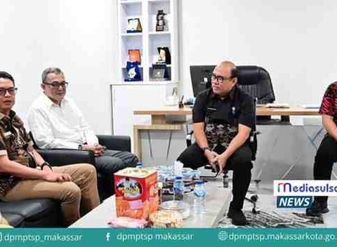 Kepala Dinas Penanaman Modal dan Pelayanan Terpadu Satu Pintu (DPMPTSP) Kota Makassar, Mario Said, menerima kunjungan Ombudsman RI.