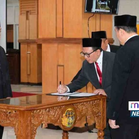 Menteri ATR/Kepala BPN Nusron Wahid melantik 24 pejabat struktural di Kanwil BPN Provinsi Jawa Tengah, Jumat (12/9/2025).