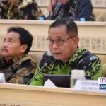 Sekjen Kementerian ATR/BPN, Pudji Prasetijanto Hadi, saat menyampaikan laporan realisasi PNBP dalam RDP Panja Komisi II DPR RI di Gedung Nusantara, Jakarta.