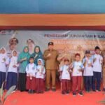 150 Siswa di Kepulauan Sangkarrang Terima Seragam Gratis, Pemkot Makassar Gandeng CSR