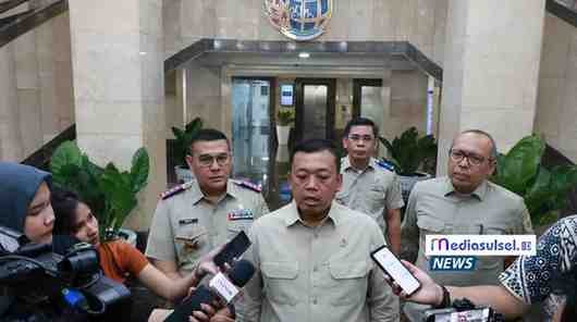 BiruKuningModernReviewGadgetYoutubeThumbnail BiruKuningModernReviewGadgetYoutubeThumbnail