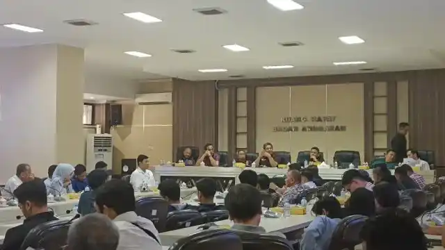 DPRD Makassar Soroti Proyek GOR di Mall MP Tekankan Transparansi dan Kontribusi PAD 1