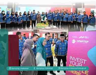 Ketua Dewan Lingkungan Kota Makassar, Melinda Aksa, bersama Sekda Kota Makassar dan Kepala DPMPTSP Kota Makassar Mario Said, meninjau fasilitas Bank Sampah Unit DPMPTSP usai peluncuran di Mal Pelayanan Publik (MPP) Kota Makassar, Jumat (17/10/2025). Program ini menjadi langkah awal penerapan budaya eco office dan dukungan terhadap gerakan Makassar Zero Waste.