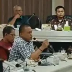 H. Isyam saat menghadiri Rapat Dengar Pendapat (RDP) di DPRD Kota Makassar membahas pengadaan seragam sekolah gratis.
