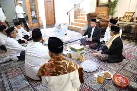 Peringati Hari Santri Nasional 2025, Menteri Nusron: Jadi Generasi yang Menyejahterakan Rakyat Indonesia WhatsAppImage2025 10 22at12.47.10