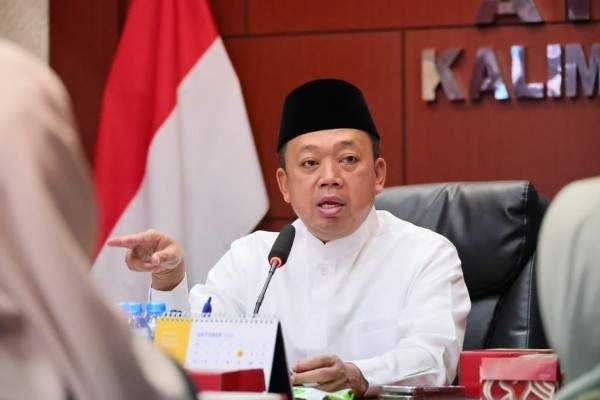 Menteri ATR/BPN Nusron Wahid saat bertemu tokoh ormas Islam dan lembaga pendidikan di Kanwil BPN Provinsi Kalimantan Timur, Jumat (24/10/2025). (Dok. ATR/BPN) Menteri ATR/BPN Nusron Wahid saat bertemu tokoh ormas Islam dan lembaga pendidikan di Kanwil BPN Provinsi Kalimantan Timur, Jumat (24/10/2025). (Dok. ATR/BPN)