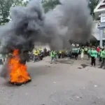 Tolak Jadi Karyawan, Ratusan Driver Ojol Demo di Kantor Gubernur Sulsel