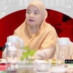Riana Rizka Saputri (BAPENDA Makassar) saat menghadiri rapat stabilitas harga pangan di Hotel Novotel Makassar Grand Shayla. 22/10/25