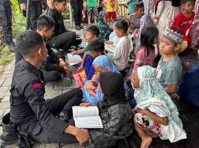 Semangat Bhakti Brimob di Tengah Pemulihan Pasca Perang Kelompok di Kecamatan Tallo