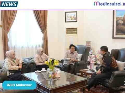 Kepala Pusdal LH SUMA-KLH Dr. Azri Rasul (kanan) saat audiensi dengan Wali Kota Makassar Munafri Arifuddin di Makassar, Kamis (22/1/2026). KLH mengapresiasi pengaktifan Bank Sampah dan TPS 3R untuk menekan volume sampah yang masuk ke TPA Antang Screenshot2026 01 2210500