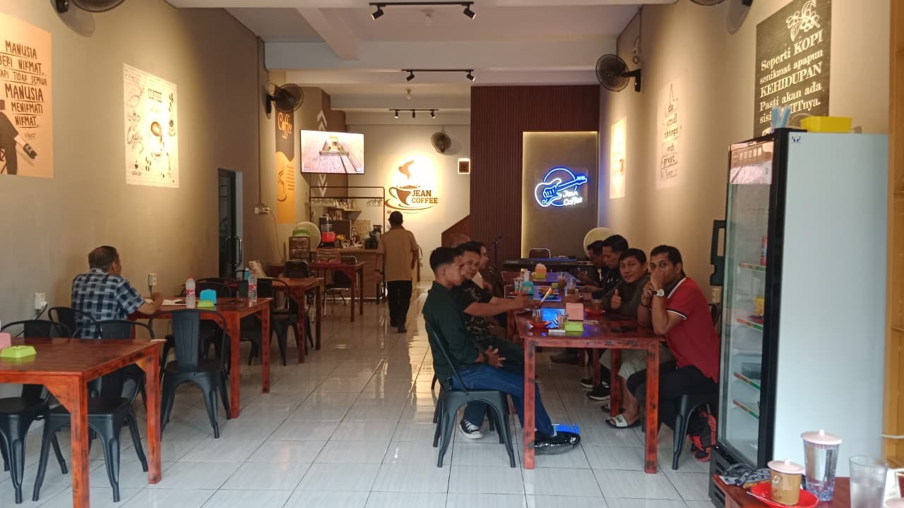 a22de51c051e4c6582b32f744e8da862