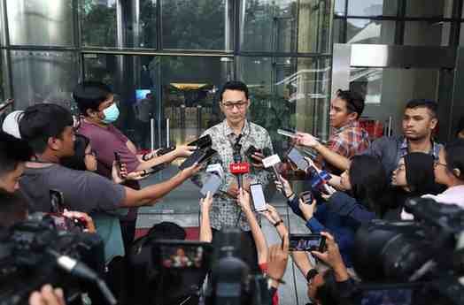 kpk tetapkan tersangka eks menag yaqut0 09012026 151306 1