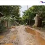 Jalan Rusak ke SMA 22 Viral, Dinas PU Makassar Jelaskan Status Aset