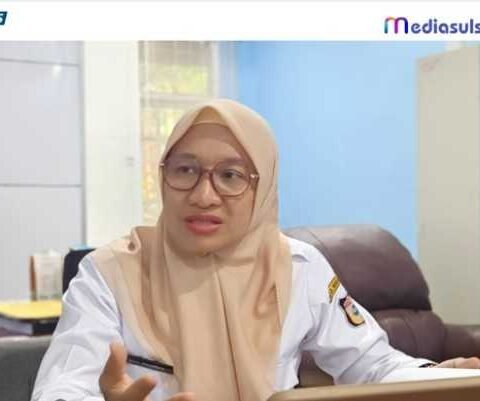 Kepala Dinas Pendidikan Kota Makassar, Achi Soleman, menjelaskan bahwa pihaknya akan segera menerbitkan surat edaran terbaru sebagai pedoman bagi seluruh satuan pendidikan, mulai dari PAUD/TK, SD, hingga SMP, baik negeri maupun swasta. Screenshot2026 02 1611512