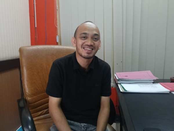 Kepala UPT PBB Bapenda Makassar, Indirwan Dermayasair, WhatsAppImage2026 02 02at18.06.53