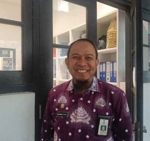 Kepala Bagian Kesejahteraan Rakyat (Kabag Kesra), Mohammad Syarief, menyampaikan bahwa Pemerintah Kota Makassar telah menyiapkan rangkaian kegiatan Safari Ramadan yang diisi dengan ibadah bersama, mulai dari program subuh keliling, salat berjamaah di masjid, hingga tarawih berjamaah yang melibatkan jajaran Pemkot Makassar. Kepala Bagian Kesejahteraan Rakyat (Kabag Kesra), Mohammad Syarief, menyampaikan bahwa Pemerintah Kota Makassar telah menyiapkan rangkaian kegiatan Safari Ramadan yang diisi dengan ibadah bersama, mulai dari program subuh keliling, salat berjamaah di masjid, hingga tarawih berjamaah yang melibatkan jajaran Pemkot Makassar.