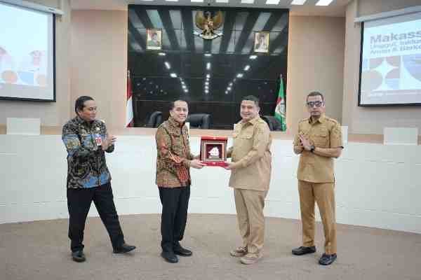 Sinergi Pusat-Pemkot Makassar, Munafri Perkuat Tata Kelola Fiskal Daerah Bersama Dirjen Kemendagri Agus Fatoni