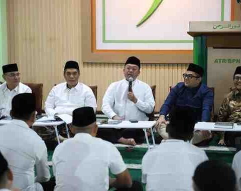 Nusron Wahid Soroti Etika dan Moral Kepemimpinan di Kajian Tarawih UI