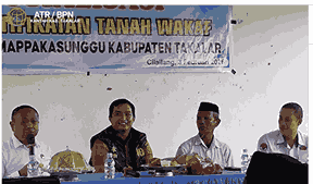 Kantor Pertanahan Kab. Takalar diwakili oleh Koordinator Substansi Penetapan dan Pengelolaan Tanah Pemerintah Bapak Anugrah telah melaksanakan sosialisasi percepatan pensertipikatan tanah wakaf di Kantor Kecamatan Mappakasunggu.
