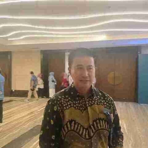 Direktur Utama Perumda Terminal Makassar Metro, Elber Makbul Amin,