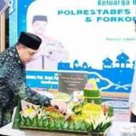 Instruksi Pemkot Makassar: Libatkan Ayah di Hari Pertama Anak Sekolah 4 Wali Kota Makassar Hadiri Buka Puasa Polrestabes, Soroti Fenomena Remaja Bermain Senjata Mainan di Jalan