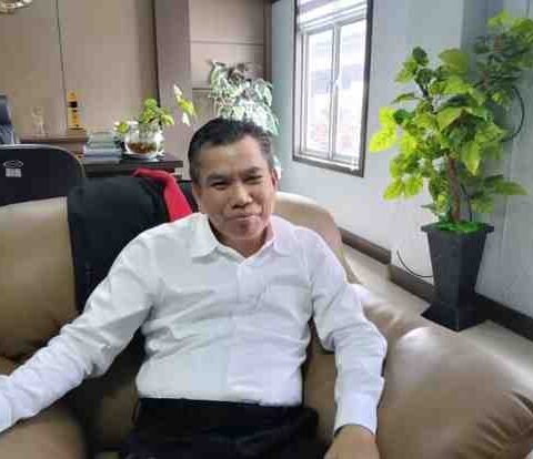 Plt. Kepala Disnaker Makassar Drs Zainal Ibrahim Plt. Kepala Disnaker Makassar Drs Zainal Ibrahim