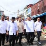 Percepat Layanan, Appi Rombak 27 Pejabat Pemkot Makassar 1 Wali Kota Makassar Dampingi Mendag Pantau Harga Sembako Jelang Idulfitri, Minyakita Tetap Rp15.600 per Liter