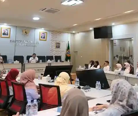 Penyamaan Persepsi Petugas Loket Kantor Pertanahan Makassar Perkuat Standar Pelayanan