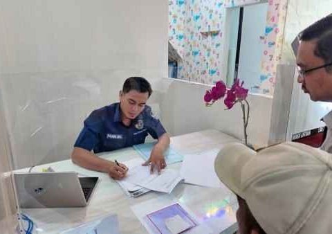 Warga mengurus sertifikat tanah secara mandiri di Kantor Pertanahan WhatsAppImage2026 04 07at20.00.02