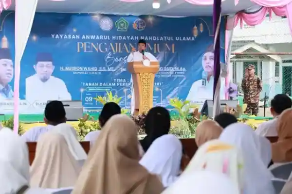 Sentil Birokrasi Lamban, Menteri ATR/BPN: Pemimpin yang Persulit Sertipikat Rakyat Akan Dipersulit Hidupnya 1 1d48dddc 3425 4d18 9a0e a9ffb84eb68e 1
