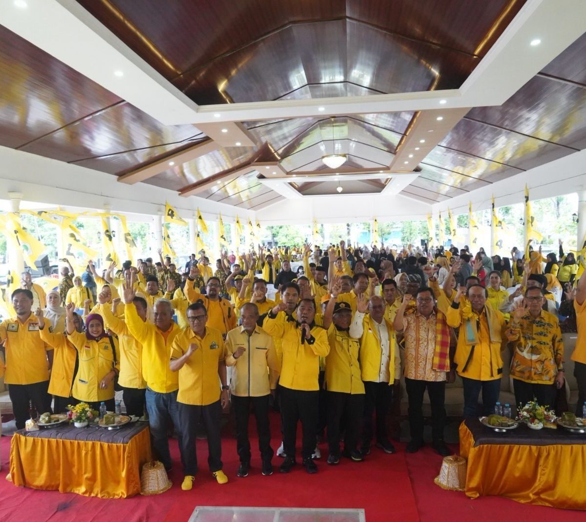 2 4 dpd ii golkar sulsel terancam berakhir jadwal musda misterius penundaan bisa jadi instrumen kekuasaan