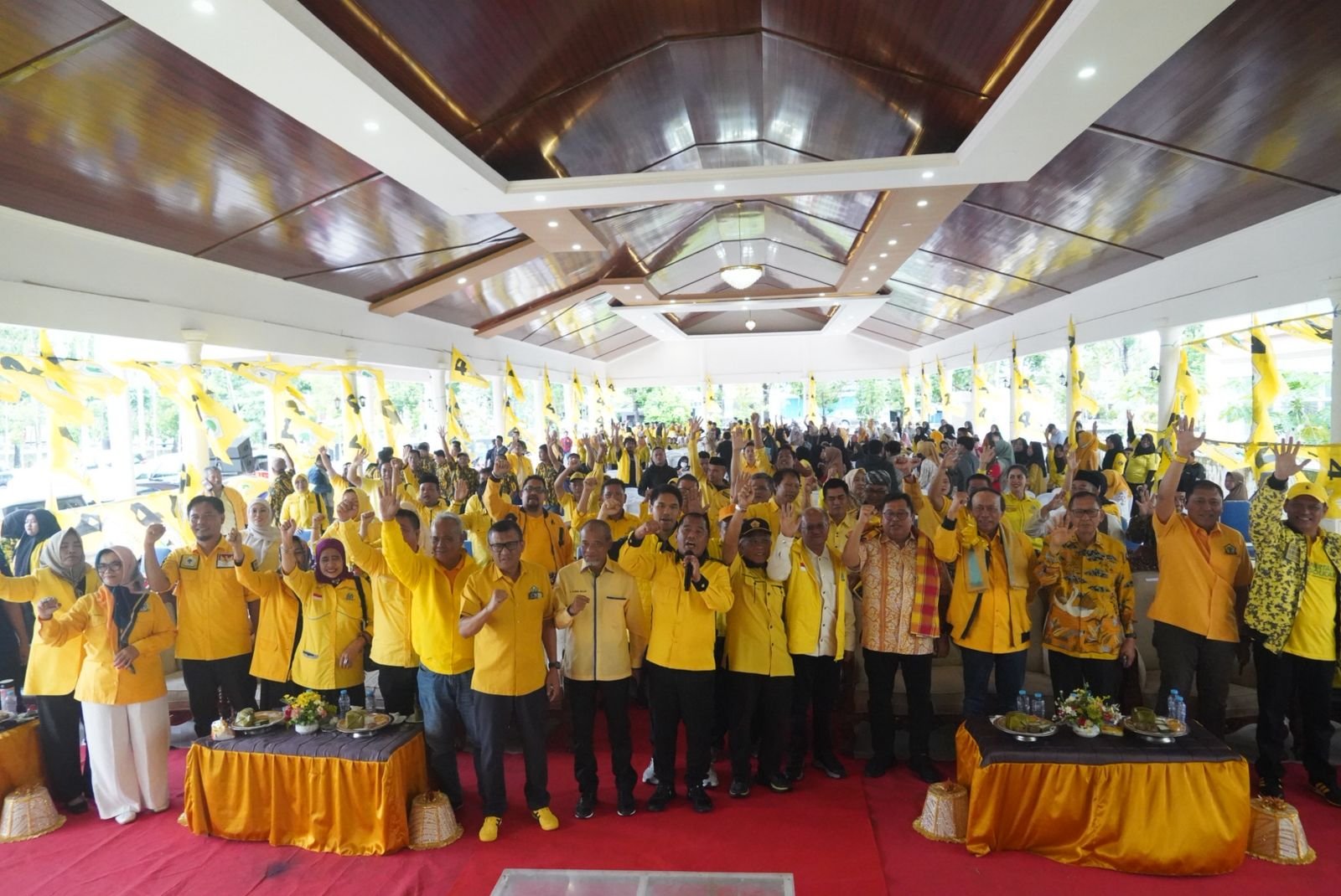2 4 dpd ii golkar sulsel terancam berakhir jadwal musda misterius penundaan bisa jadi instrumen kekuasaan