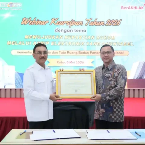 Sukses Selamatkan Arsip Sejarah Pertanahan Kementerian ATRBPN Sabet Penghargaan Bergengsi dari ANRI