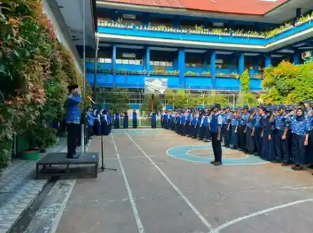Semangat Harkitnas ke-118, SMPN 4 Makassar Kobarkan Jiwa Nasionalisme Generasi Muda 9 WhatsAppImage2026 05 20at12.47.12