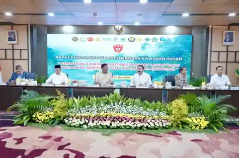 ATR/BPN Perkuat Penertiban Hutan, Negara Selamat Rp11 Triliun 1 WhatsAppImage2026 05 22at08.53.51