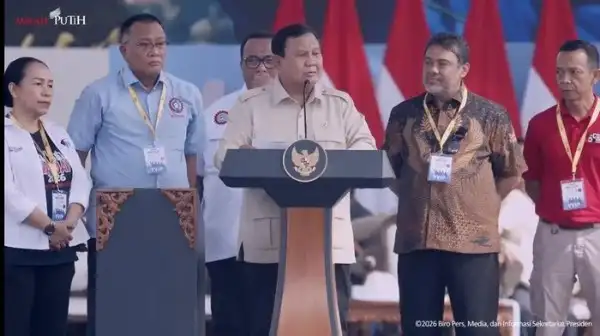 presiden prabowo subianto menghadiri hari buruh internasional atau may day di monas jakarta pusat 1777604031509 169 1