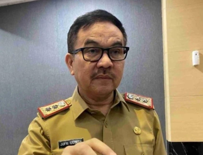 sekprov sulsel sentil pusat soal psel makassar jangan putuskan dari ruang ber ac